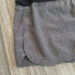 Gap Women’s fit gray lines athletic shorts size extra small XS Photo 1