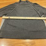 Vineyard Vines Vineyard vine women’s turtle mock neck two tone gray sweater size large . Photo 3