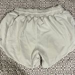 Lululemon Hotty Hot Short 2.5” Photo 1