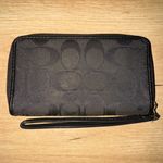 Coach Wristlet‎ Wallet Zip Close Card Slots Photo 3