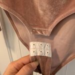 Madewell  Long Sleeve Velvet Blush Bodysuit Size XS Photo 3