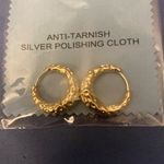 New Mini Gold Color Hoop Earings Photo 1