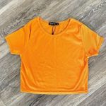 Boohoo cropped orange short sleeved top Photo 4