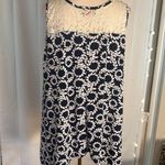 Floral Lace Women's Tank Top Photo 0