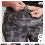 Athleta NWT Petite Lightning Camo 7/8 Tight Sz LP Photo 8