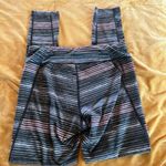 The North Face Women’s Flashdry Athletic Leggings Sz. Medium Photo 6