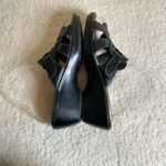 Clarks Sandals Womens 7.5M Black Ella Art Leather Slide Bendables Strappy Size 7.5 Photo 9