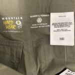 Mountain Hardwear Capri Pants Photo 4