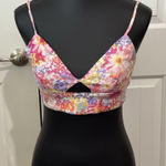H&M  Women's Small Pink Floral Crop Top  Vacation Cruise Beach Tropical‎ Summer Photo 0