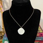 Handmade White Iridescent Mother-Of-Pearl Sea Shell Pendant Necklace🌊 Photo 1