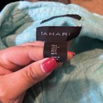 Tahari  100% Linen V Neck Top-Turquoise-Mother of Pearl Button Accents Size Small Photo 3