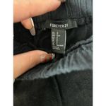 Forever 21  black pants Photo 3