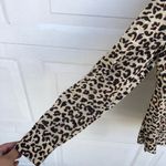 1901  Women’s Shirt Tan Shadow Leopard Button Up Blouse Small Photo 5