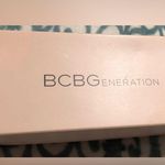 BCBGeneration BCBGMAXAZRIA Animal Print Flats EUC Photo 6