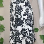 White House | Black Market  Rose Pencil Silk Skirt New Photo 5