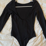 Aritzia Contour Babaton Bodysuit Long Sleeve Photo 0