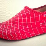 Barefoot Outfitters Adult swimming water shoes aqua sock rose red grids Photo 0