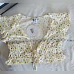 Princess Polly  Olly Tie Front Floral Crop Top White Ruffle Blouse Size US 4 NWT Photo 4