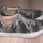 Soda  Hoodie green camo casual shoes Photo 0