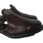 Minnetonka Womens  6052 Brown Leather Horsebit Medallion Cap Toe Mule Clogs Sz 7 Photo 2
