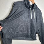 Vuori Halo Crop Funnel Neck grey large Photo 2