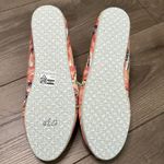 Toms Classic Coral Printed Palms Canvas Casual Slip On Flats Size 9.5 Photo 8