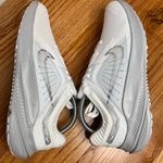 Nike  Quest 5 Road Running White/Metallic Silver  DD9291-100 Size 9 Photo 3