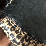 Betsey Johnson Black brown leopard cheetah shoulder crossbody hand bag purse heart gold chain strap Photo 7