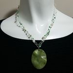 Green & White Necklace Green Photo 0