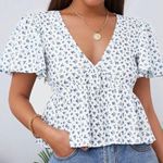 SheIn Blue and White Short Sleeve Floral Top NWOT Photo 0