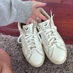 VEJA  Women’s Sneakers Photo 0