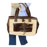 THREADS OF EVOLUTION "WANDERLUST" WEEKENDER BAG CREAM CHINDI RUG & BROWN LEATHER Photo 4