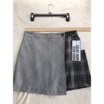 Almost Famous High Rise Mini Skirt size MEdium Gray Plaid Zipper left side NWT Photo 8