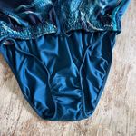 Nike Women’s Dri-Fit Tempo Running Shorts Navy Ocean Blue Pattern Size Small EUC Photo 5