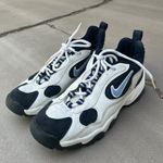 Nike Vintage 90s Air Vengeance Lite Sneakers White Navy Blue Women's size 8.5 Photo 2
