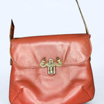 Vtg Leather Etienne Aigner shoulder bag with gold hardware, Red Photo 0