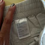 H&M Khaki pull-on shorts Photo 5