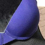 Daisy Fuentes | Navy Bra | Size 34C Photo 3