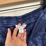 Athleta Farallon Shorts Drawstring Waist in Crystal Blue Tie Dye - Size M Photo 5