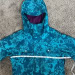 Oakley RARE turquoise and teal thermolite Snowboard Ski jacket women’s XS Photo 12