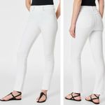 ‎ SPANXshape EveryWear 4-Way Stretch White Denim Straight Leg Jeans Size M Photo 1