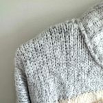 Forever 21 Cropped Gray and Cream Patterned Turtleneck Sweater woman’s sz M Photo 7