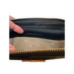 Ralph Lauren  Black Leather & Gold Plate Full Zipper‎ Women's Card Wallet Photo 8