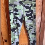 Zyia  Active Legging Camo Pockets Size 4 Sz XS Light N Tight 24” Photo 0