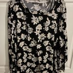 AnyBody Women's 2X Black White Floral Print Long Sleeve Hoodie Top Size XXL Photo 0