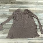 Free People oversized hi low waffle shirt, pit to pit is 21, front length is 26, back is 29 Photo 1