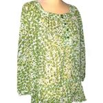 Apt. 9  soo cute green and white print blouse! Photo 3