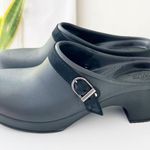 Crocs  Sarah Clog in Black Size 10 Buckle Photo 0