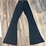Sunzel Crossover Flare Yoga Pants Black Photo 0