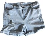 Meri Skye (Dia) Lightwash distressed denim shorts 18W Blue Photo 1